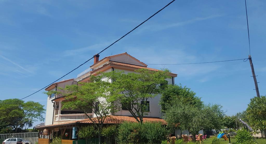 Apartments Valfontane Савудрия Экстерьер фото
